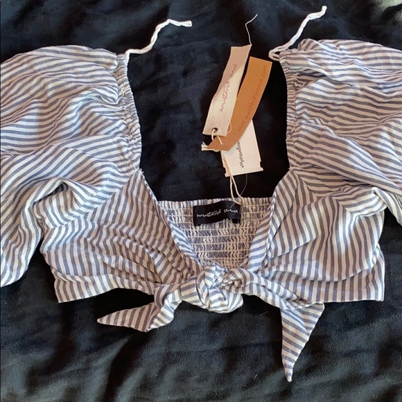 Striped tie crop top - Picture 2 of 4